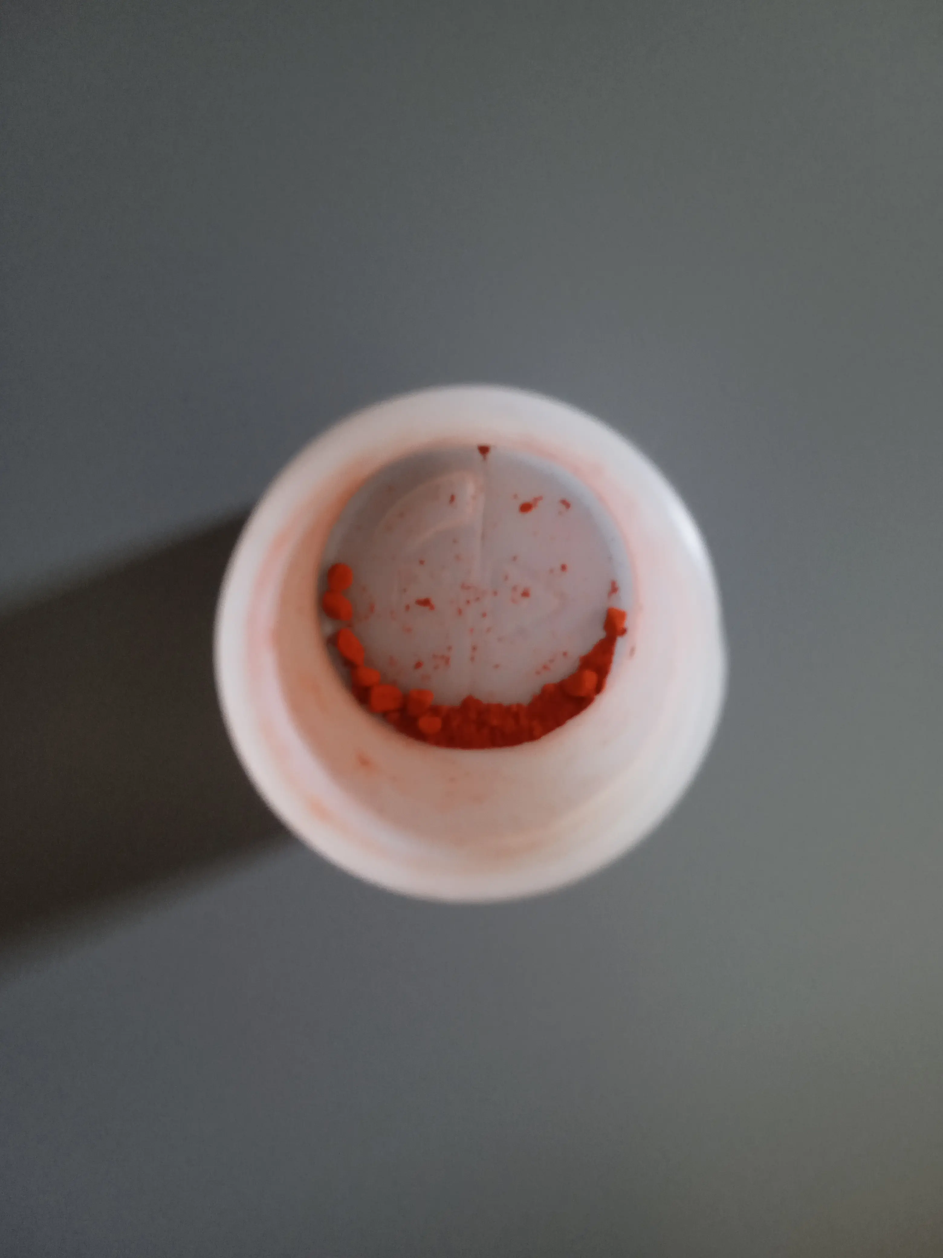 Container with fluorescein inside.